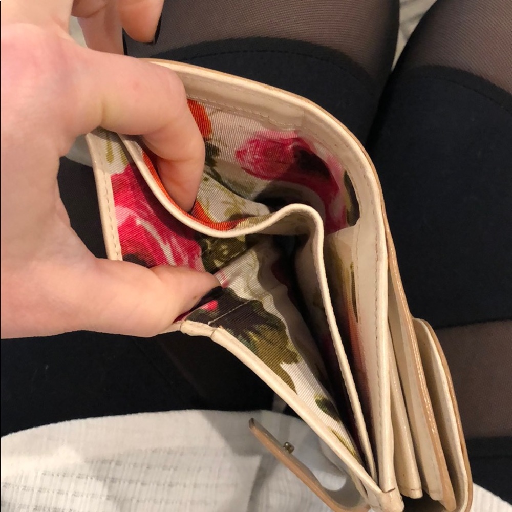 Kate Spade Wallet - Picture 4 of 4